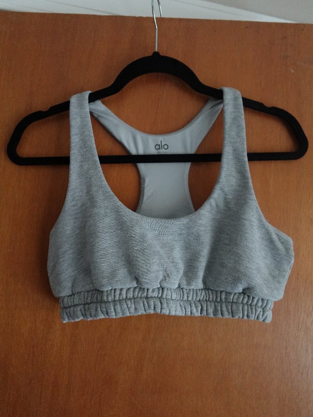 Alo Yoga Scoop Neck Sweatshirt Bra - Athletic Heather Grey - Size S